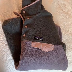 Girls Patagonia- purple pink and grey